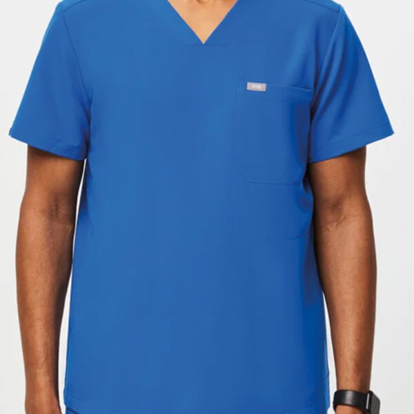 Chisec Three-Pocket Scrub Top™ Thumbnail